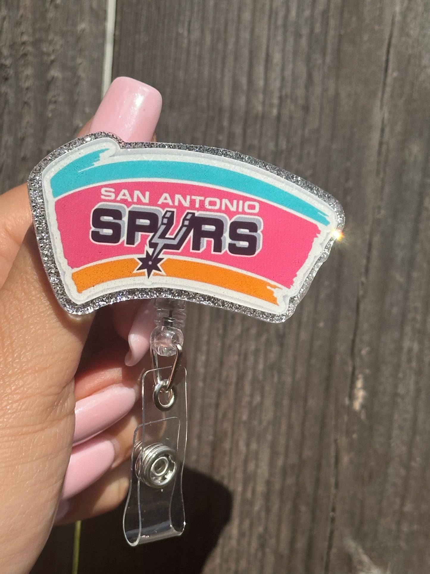 Retro Spurs Logo Badge Reel